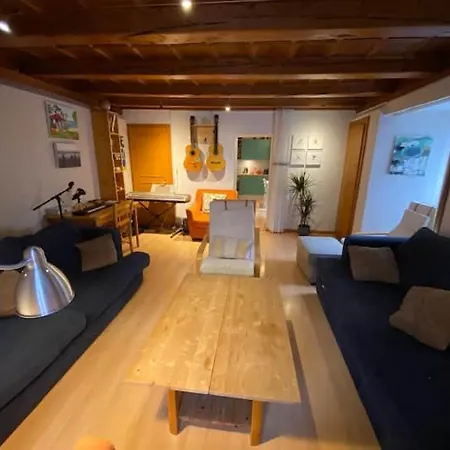 Double Bedrooms 5 Minute Walk To Lift Homestay szállás Le Châble